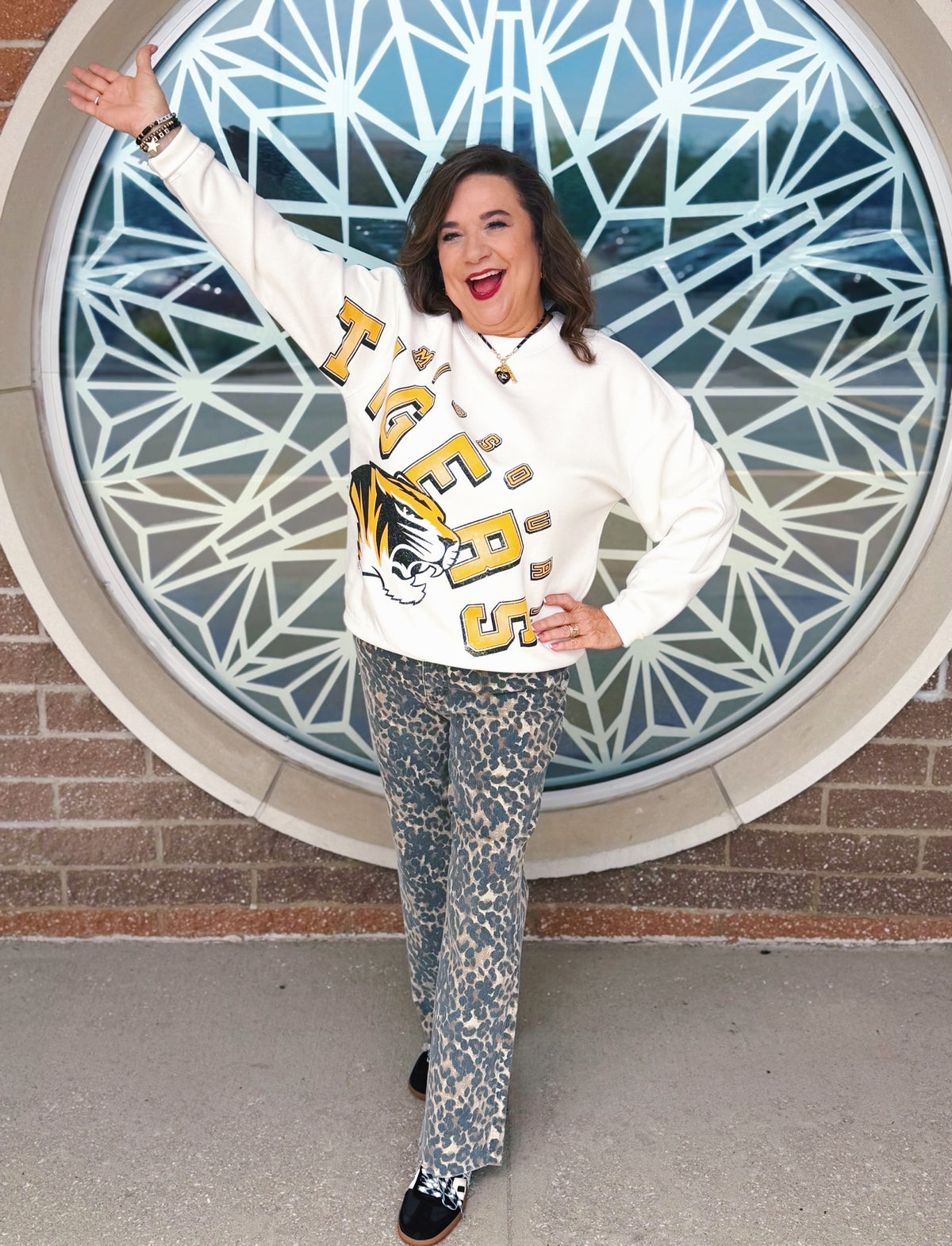 Mizzou Licensed Oversized Sweatshirt - Amelia's Boutique