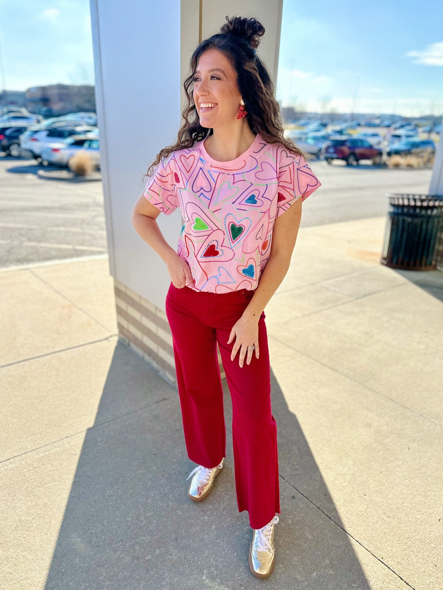 Queen of Sparkles Groovy Heart Tee