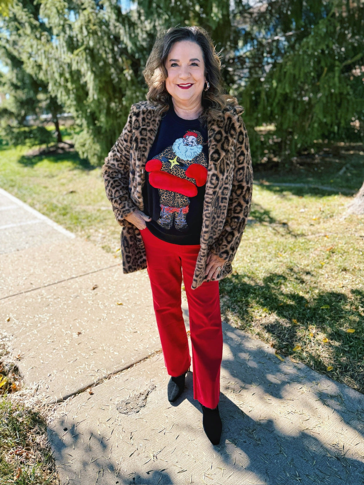Queen of Sparkles Cheetah Santa Sweatshirt - Amelia's Boutique