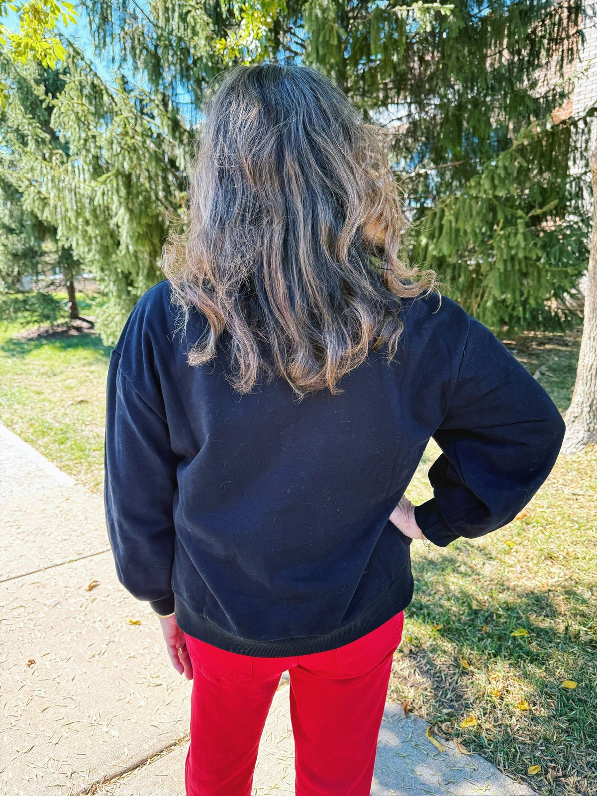 Queen of Sparkles Cheetah Santa Sweatshirt - Amelia's Boutique