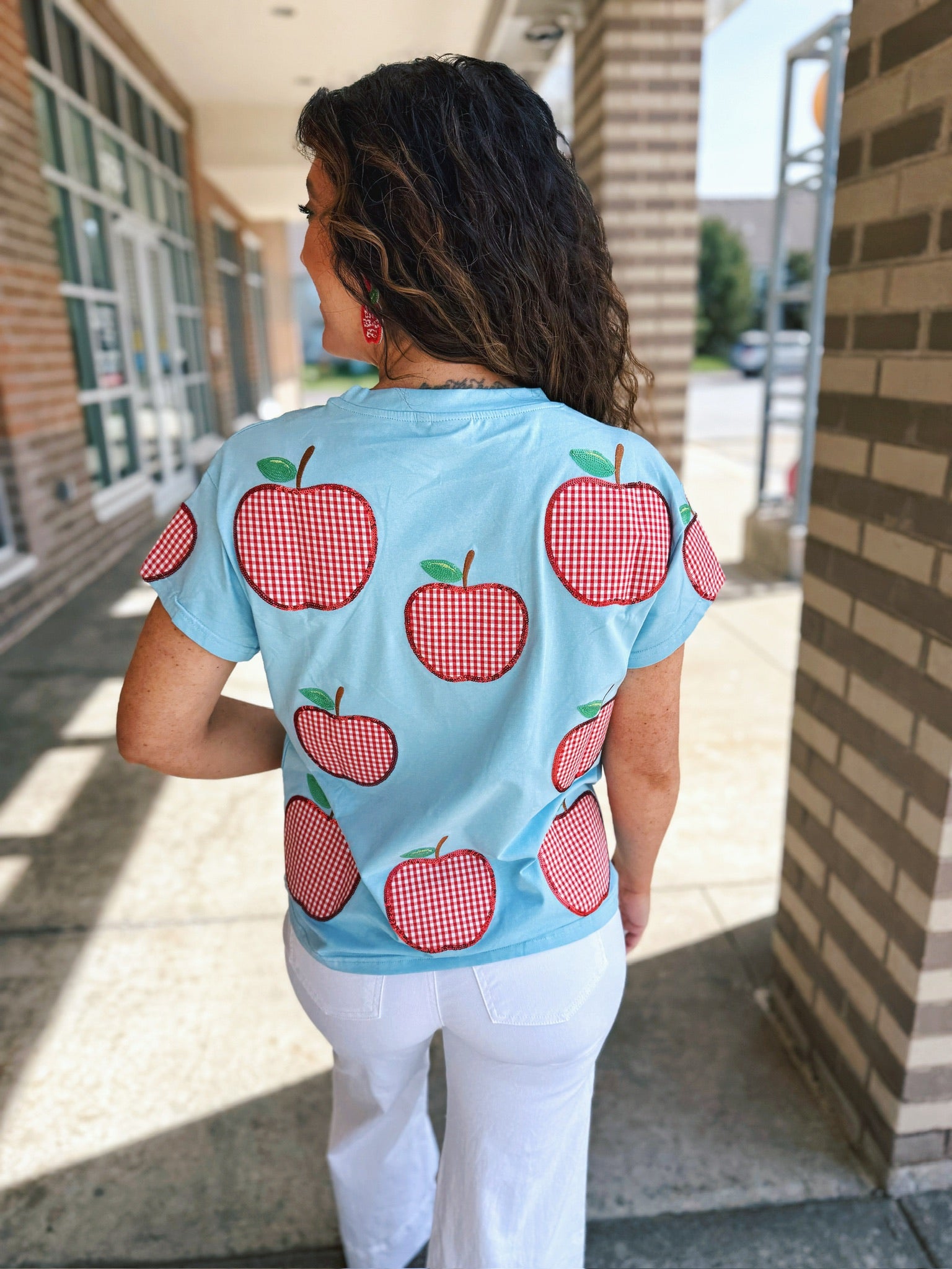 Queen of Sparkles Gingham Apple Women's Tee in Baby Blue