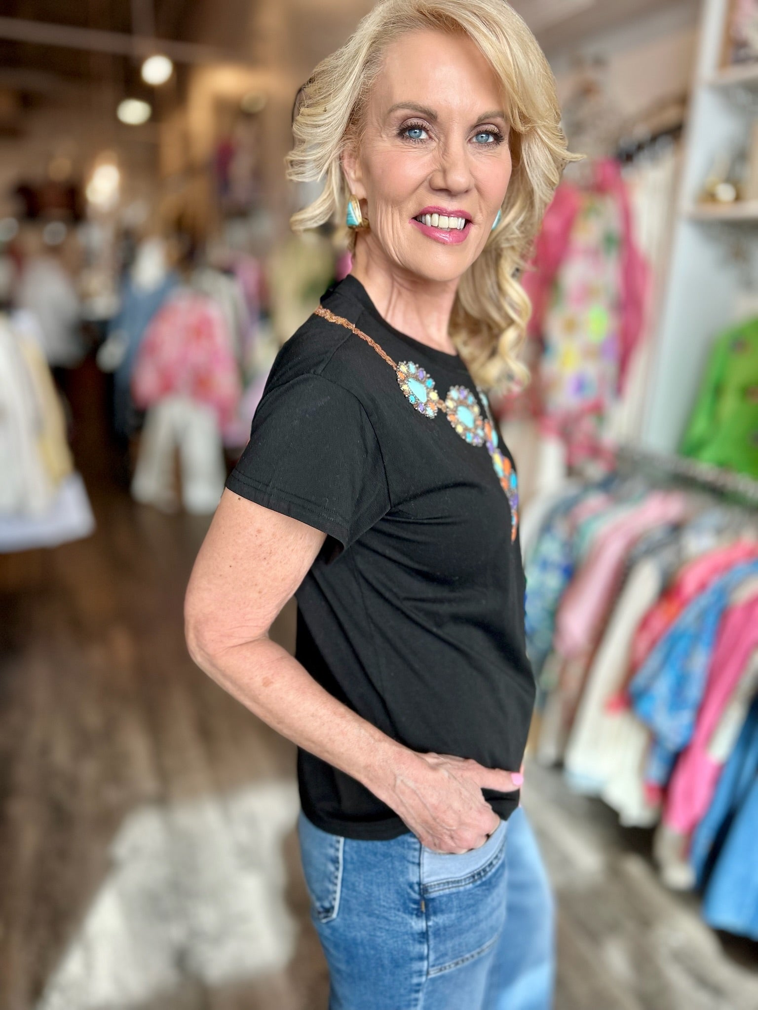 Queen of Sparkles Turquoise Necklace Tee