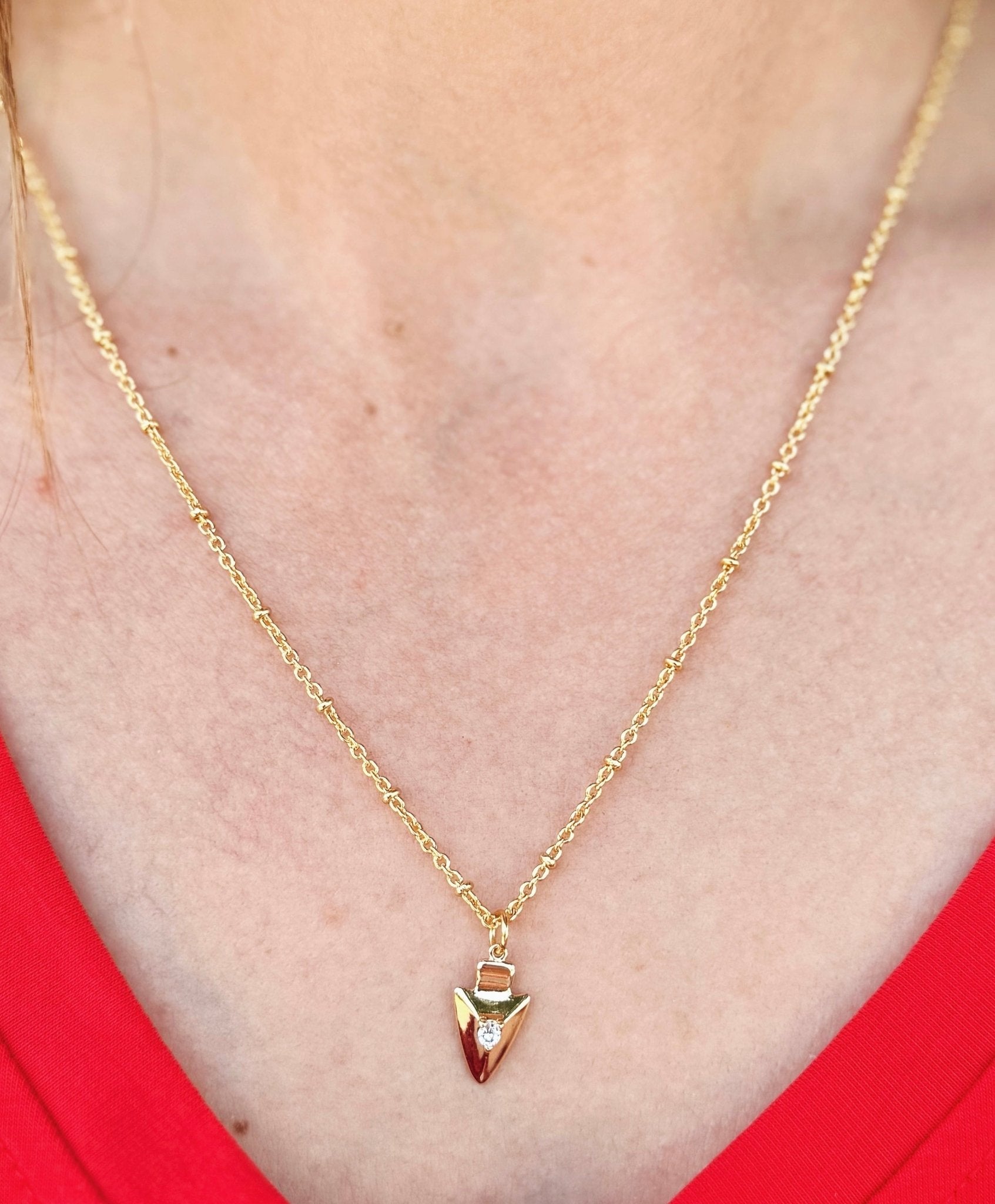 Arrowhead Charm Necklace (small charm) - Amelia's Boutique