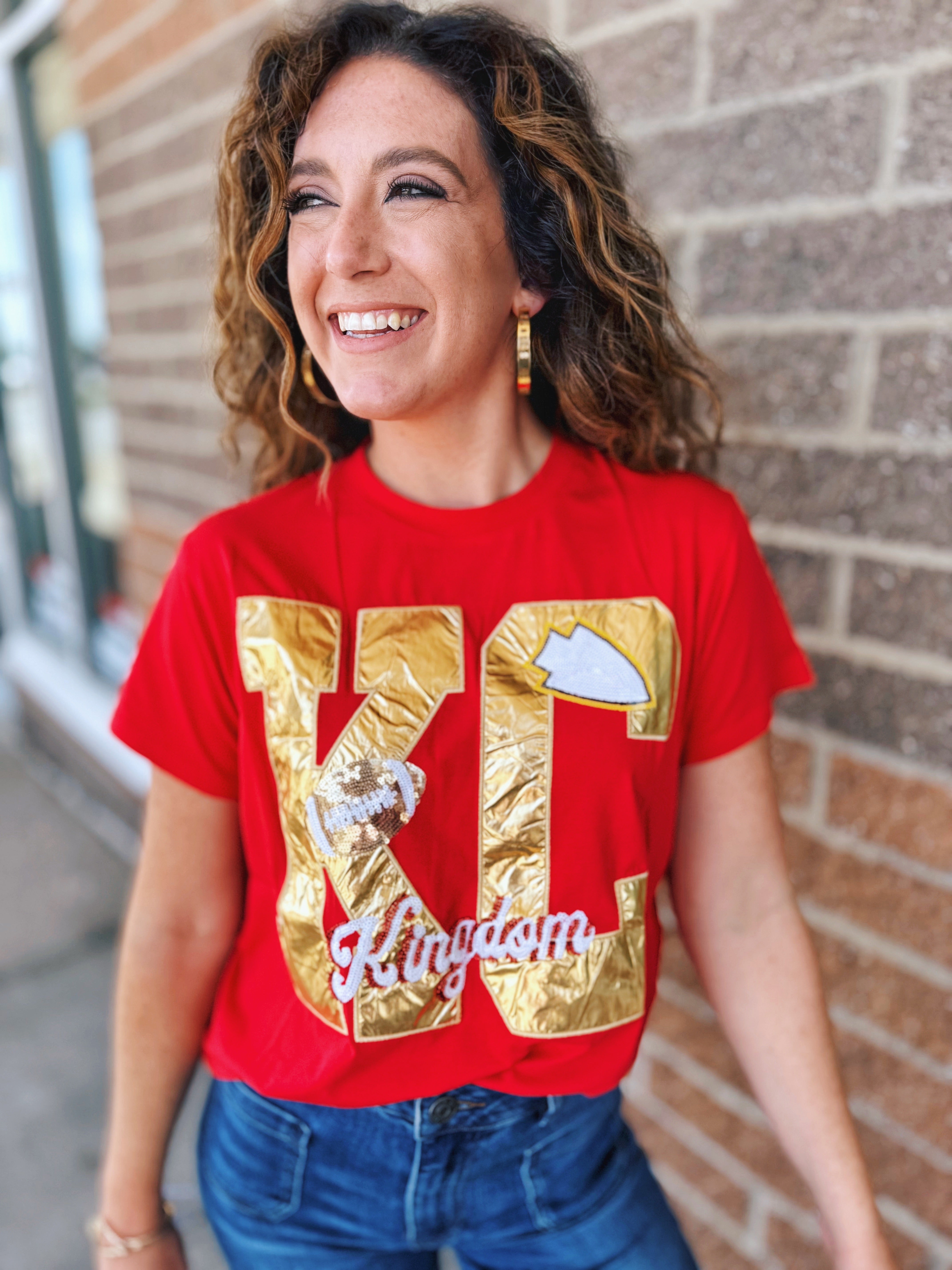 RESTOCK Metallic KC Tee - Queen of Sparkles X Amelia's Boutique